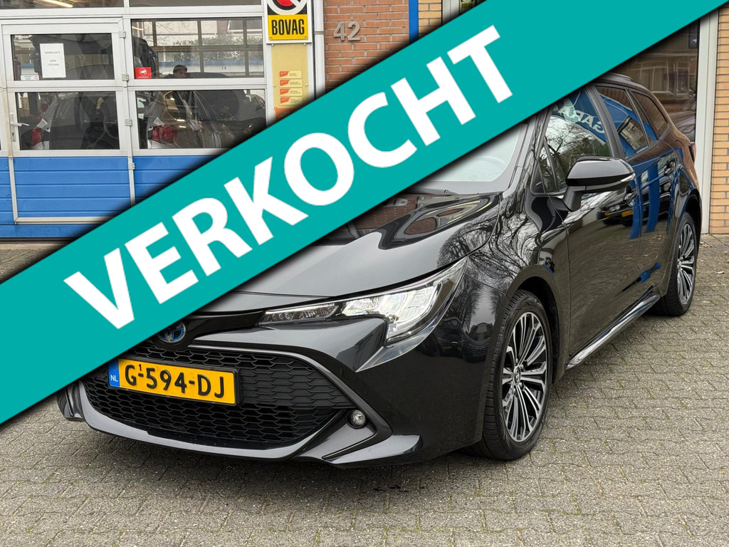 Toyota Corolla Touring Sports 2.0 Hybrid First Edition 184pk| BTW-auto | org. NL | Achteruitrijcamera | Apple CarPlay